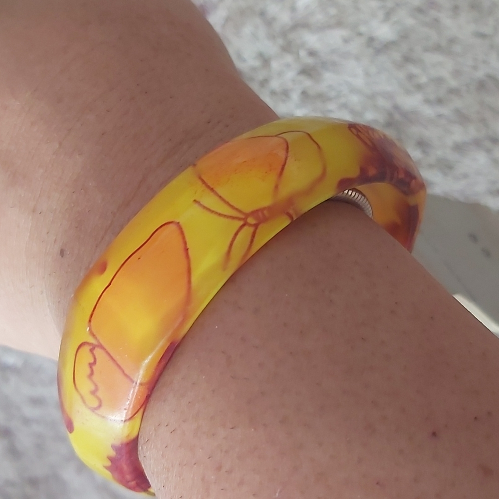 ๐๐๐Bracelets - Picture 2 of 2